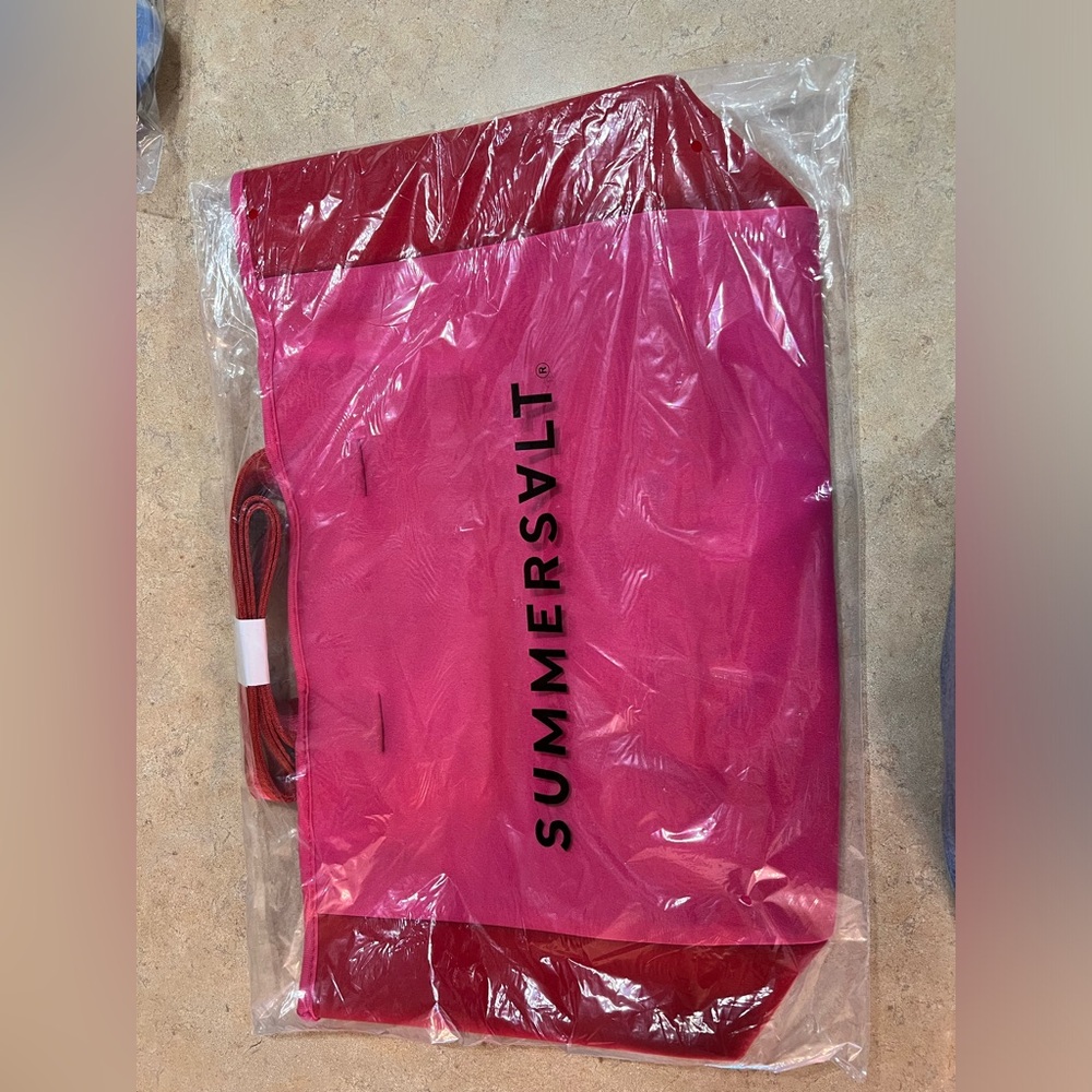 Summersalt Neoprene Hot Pink Beach Tote!